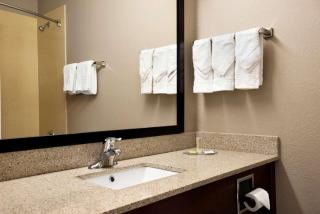Super 8 by Wyndham Hershey Chocolate Avenue - Hershey - 6