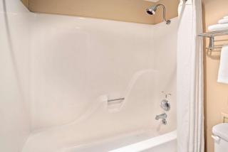 Travelodge by Wyndham Beckley - Beckley - 2