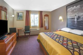 Super 8 by Wyndham Kingston - Kingston - 4