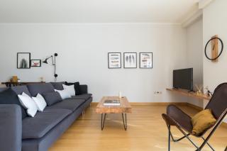 Stylish and Spacious 2BD - Thiseio by UPSTREET - 8
