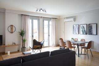 Stylish and Spacious 2BD - Thiseio by UPSTREET - Atene - 5