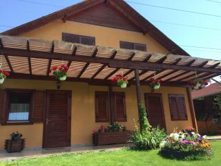 Hanga Apartments - 6