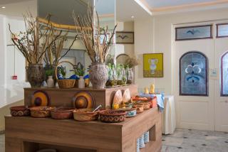 Alexander House Hotel - 1