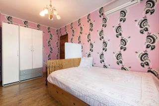 Guest House on Kaldaiakova 38 - Almaty - 4