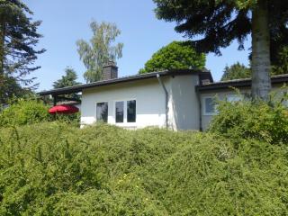 Ferienhaus Eifelurlaub - Biersdorf - 0