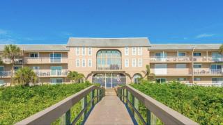 Tropical Paradise at Diplomat - Cocoa Beach - 8