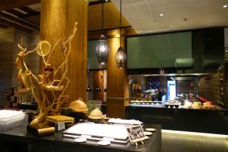Cheery Dragon Canal Hotel Hangzhou - Intangible Cultural Heritage Hotel - Hangzhou - 1