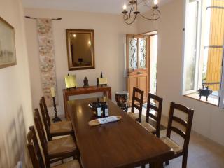 Comfortable Gite (2) in attractive Languedoc Village - Magalas - 5