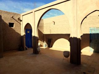La Vallée des Dunes - Auberge, bivouacs et excursions - Merzouga - 1