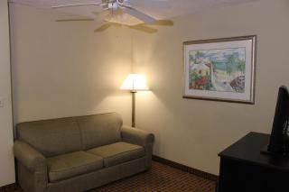 Baymont by Wyndham Fort Myers Airport - Fort Myers - 3