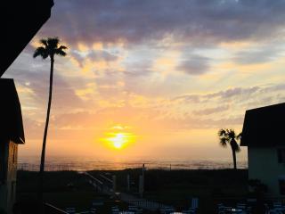 Beautiful Ocean view Townhouse - 3