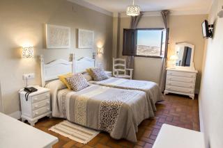 Hotel Zuhayra - Zuheros - 4