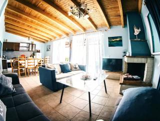 Villa Galanis by the sea - 1