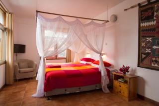 Q-Bar & Guesthouse - Dar es Salaam - 5