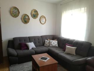 Apartments with WiFi Omis - 14843 - 1