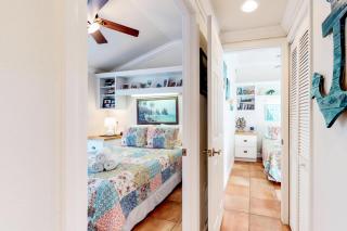 Starfish Beach Cottage #3 - 1
