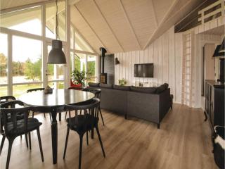 Three-Bedroom Holiday Home In Glesborg - Glesborg - 4
