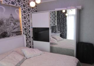 City Center Apartment - 5