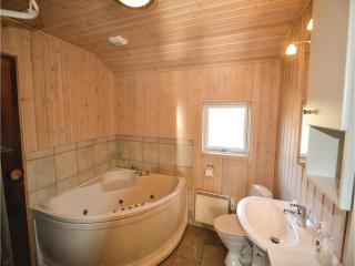 Four-Bedroom Holiday Home In Glesborg - Glesborg - 5