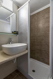 Milos Apartments - Adamas - 8