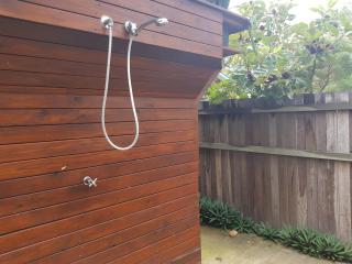 Pandanus Spa Cottage - Coolum Beach - 1