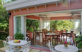 Royal Palms Hotel - 1