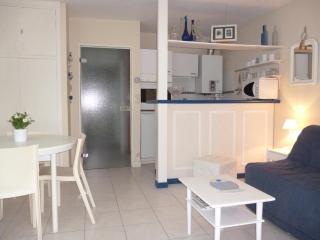 Residence Legenese - Studio COSY avec belle TERRASSE en REZ de JARDIN - 150m PLAGE - Carnac-Plage - 6