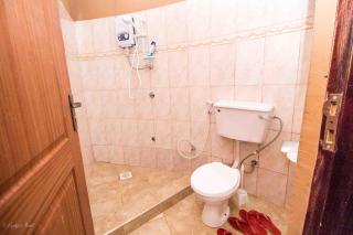 Governors Club - Entebbe - 5