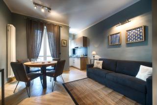 TORINO VACANCY 1 - 2