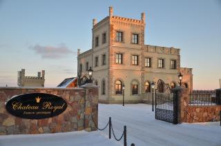 Chateau Royal Hotel - 6