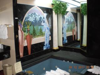 Postmarc Hotel and Spa Suites - 3