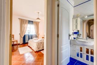 Altura Prime - 5 Suites, Private Pool and Parking, Walk to Beach - Altura - 9