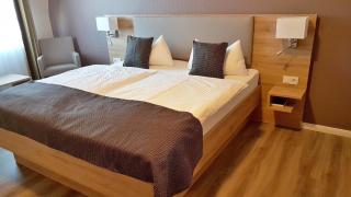 Hotel Prinz Heinrich - Emden - 9