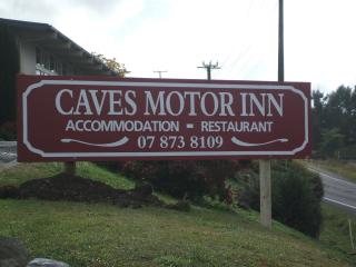 Caves Motor Inn - 6