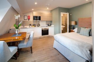 Beech House - Bristol - 6