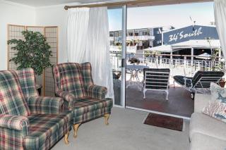 WATERFRONT 11 QUAY WEST - 5