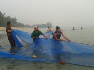 Pandan Beach Homestay - Kampong Pandan - 3