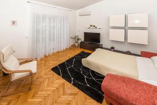 Apartments Nadija 1366 - Pula - 4
