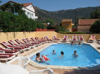 Plage de Saint Clair à 50m - Le Lavandou - 2