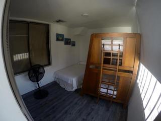 Apartamento de tres habitaciones en zona centro de San Andrés Islas - Edificio Comodoro 203 - San Andrés - 3