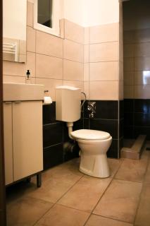 East Private Rooms - 5