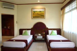 New Sunari Lovina Beach Resort - Lovina - 9