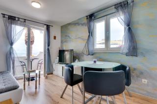 Boutique Wind Rose Apartment by the beach - Podstrana - 2