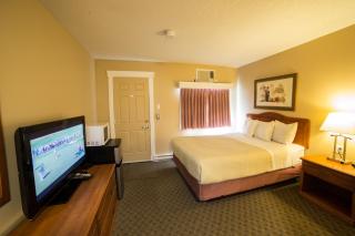 Midway Motel - Brandon - 8