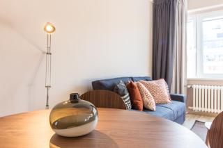 Spacious One Bedroom Apartment Close To Centre - 1