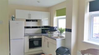 Swindon Old Town Duplex - EnterCloud9SA - 9