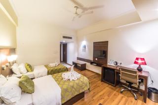Diamond Hotel - Varanasi - 7