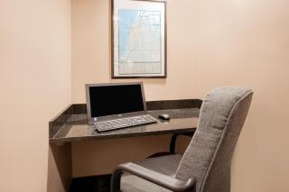 Baymont by Wyndham South Haven - 2