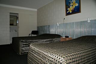 Black Diamond Motel - Blackwater - 2