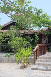 Panji Panji Tropical Wooden Home - Pantai Cenang - 8